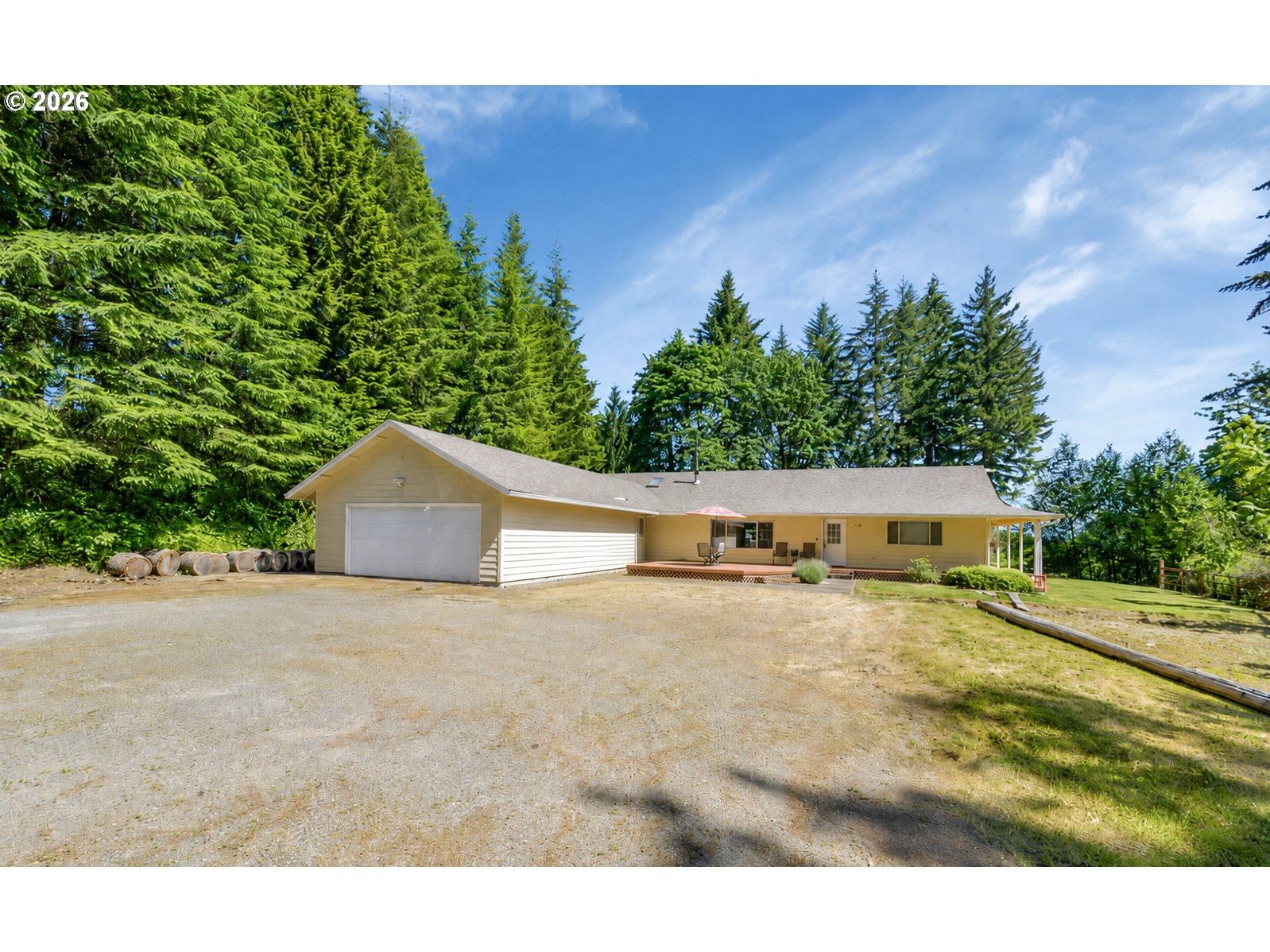 Listing photo 1 of 6