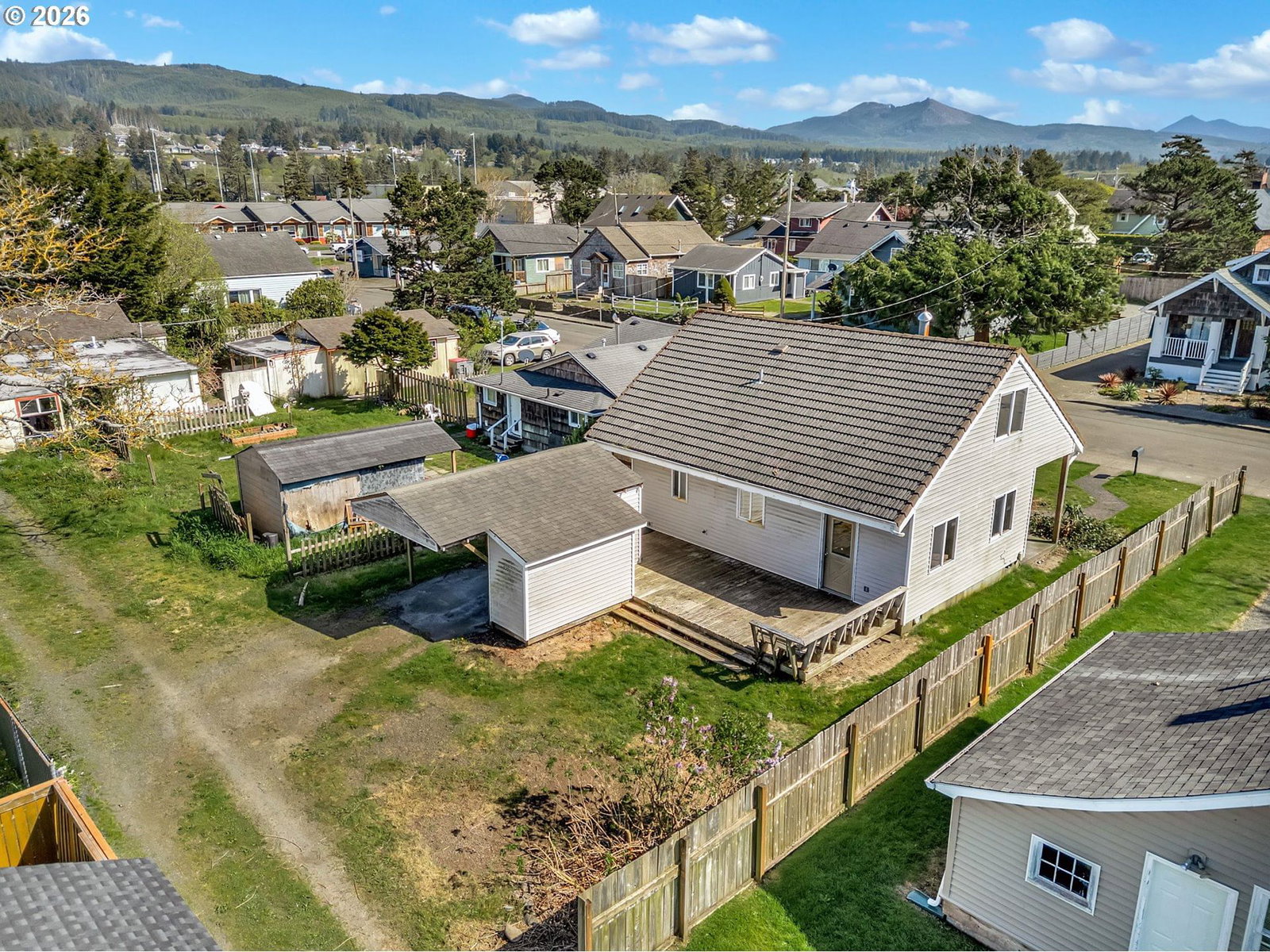 Listing photo 4 of 38, 830 2ND AVE, Seaside, OR, 97138
