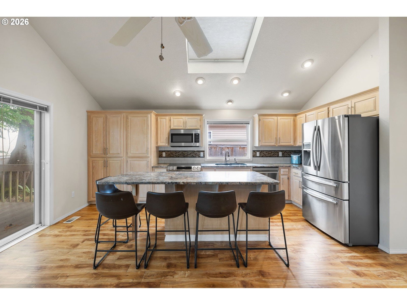 Listing photo 5 of 41, 16730 SW JORDAN WAY, Portland, OR, 97224