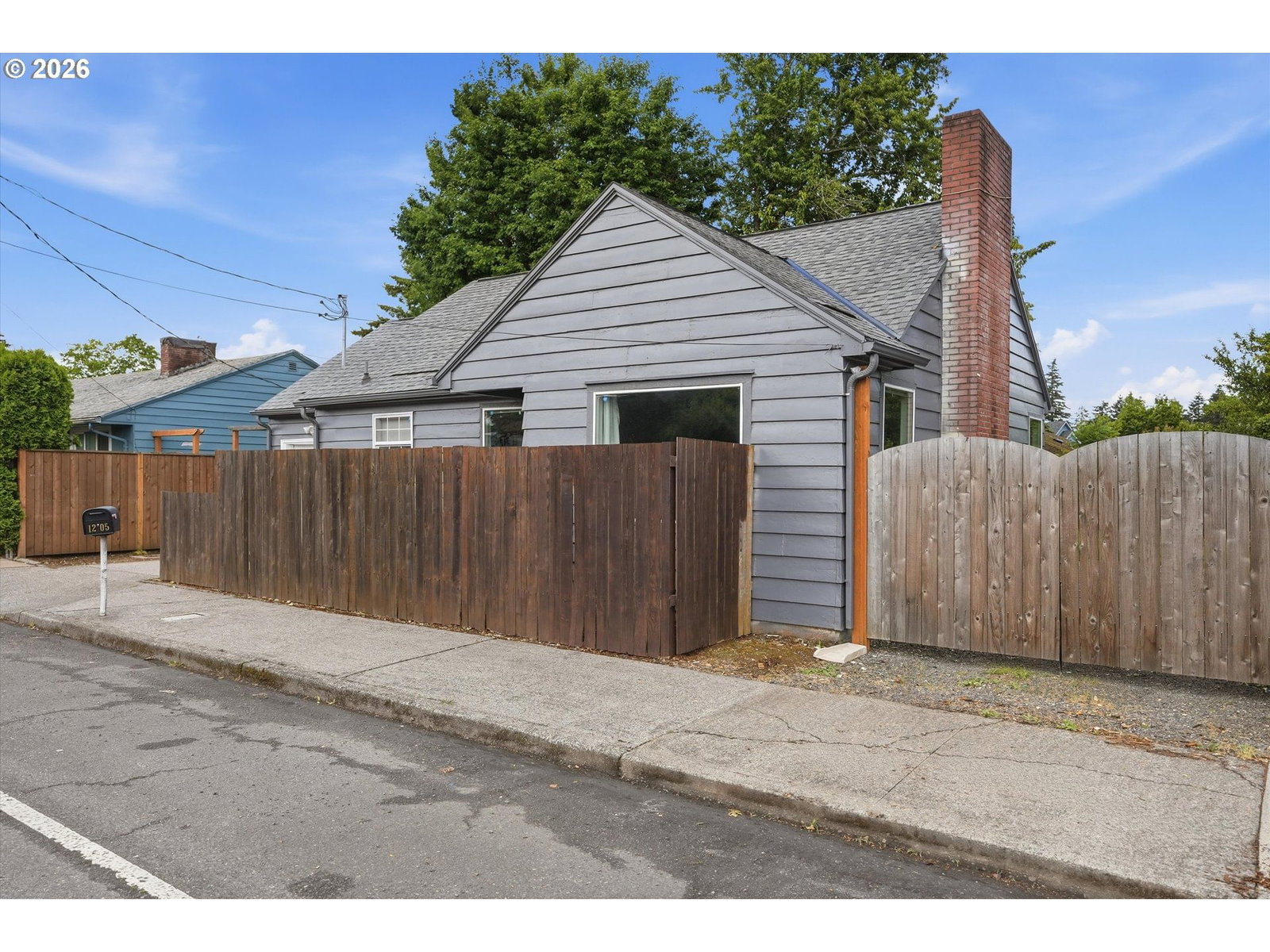Listing photo 5 of 32, 1205 SE 162ND AVE, Portland, OR, 97233