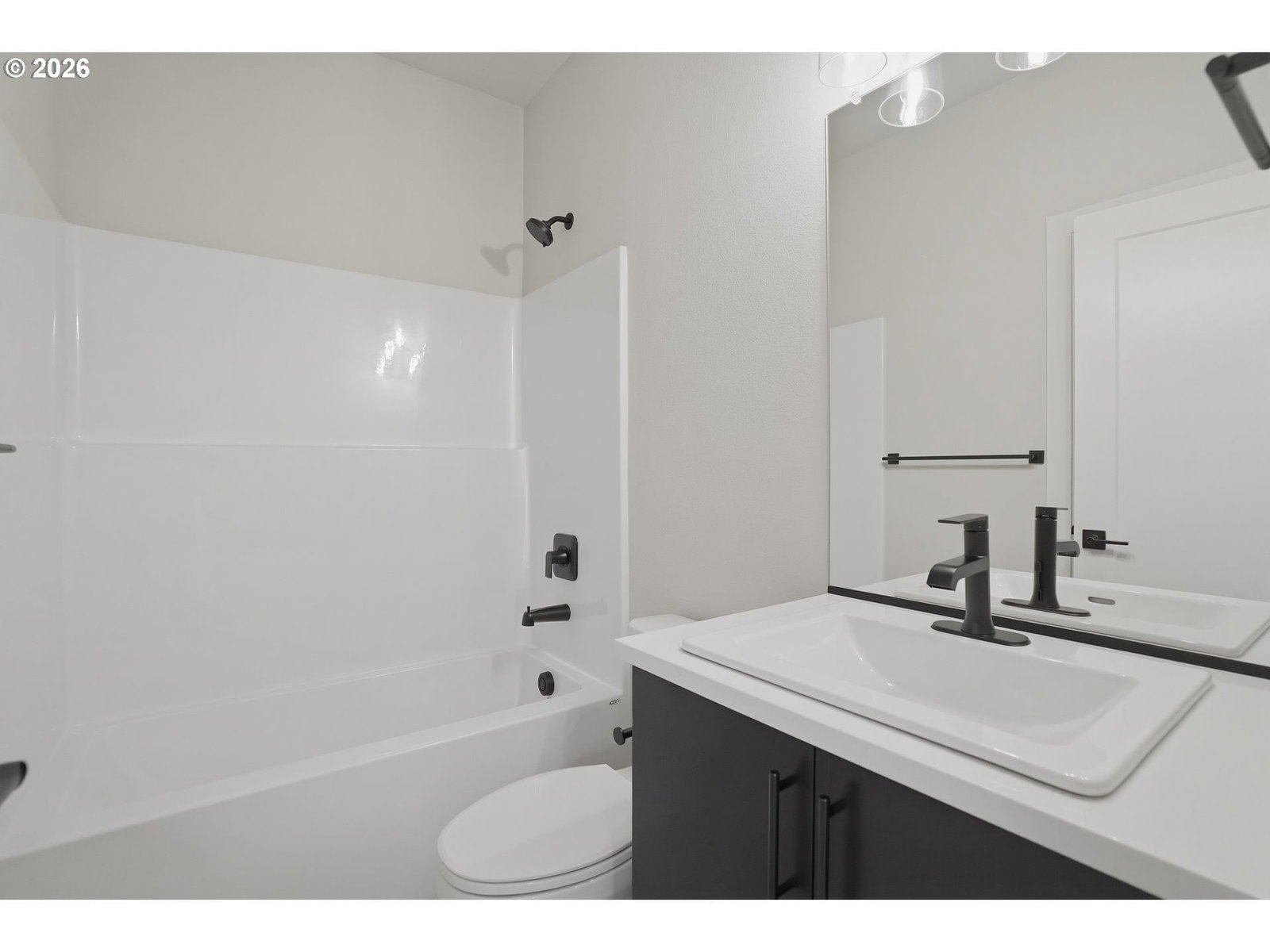Listing photo 5 of 43, 18620 SW SOLITUDE ST, Beaverton, OR, 97007