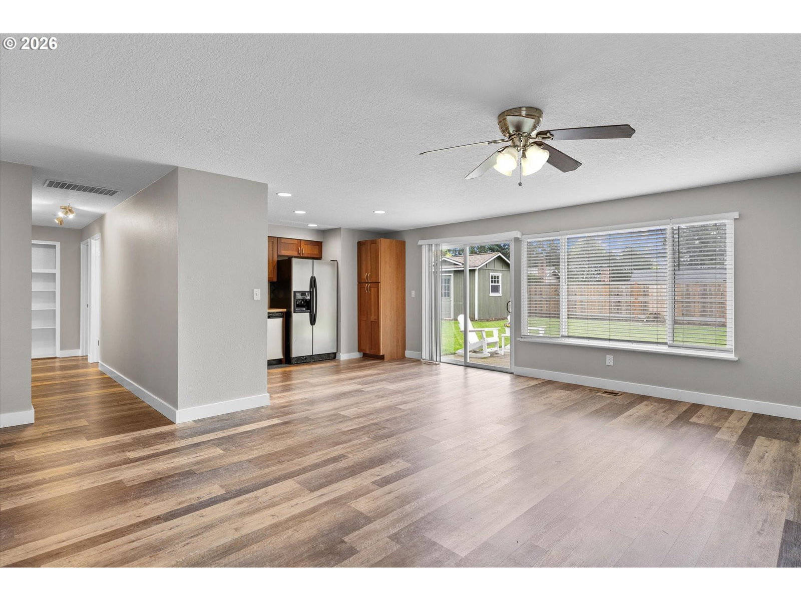 Listing photo 4 of 28, 17570 NW PARK VIEW BLVD, Portland, OR, 97229