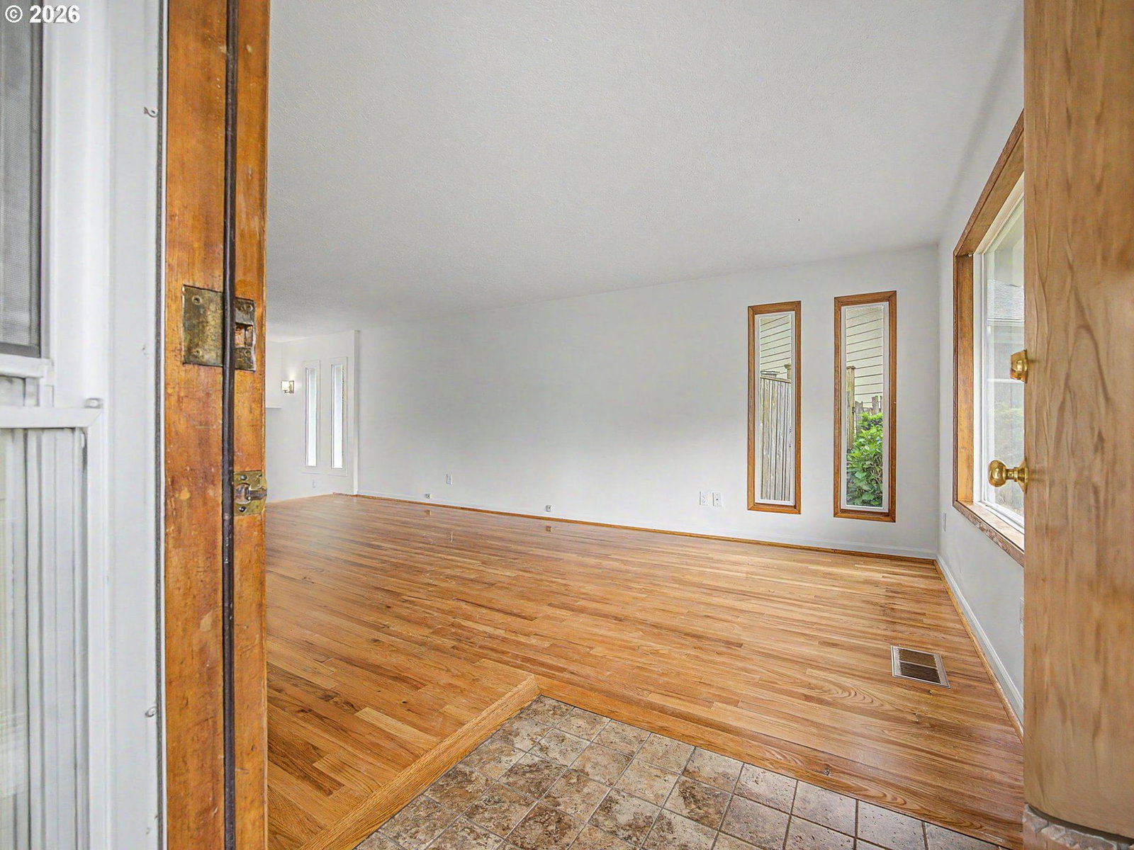 Listing photo 5 of 44, 1934 SE 155TH PL, Portland, OR, 97233
