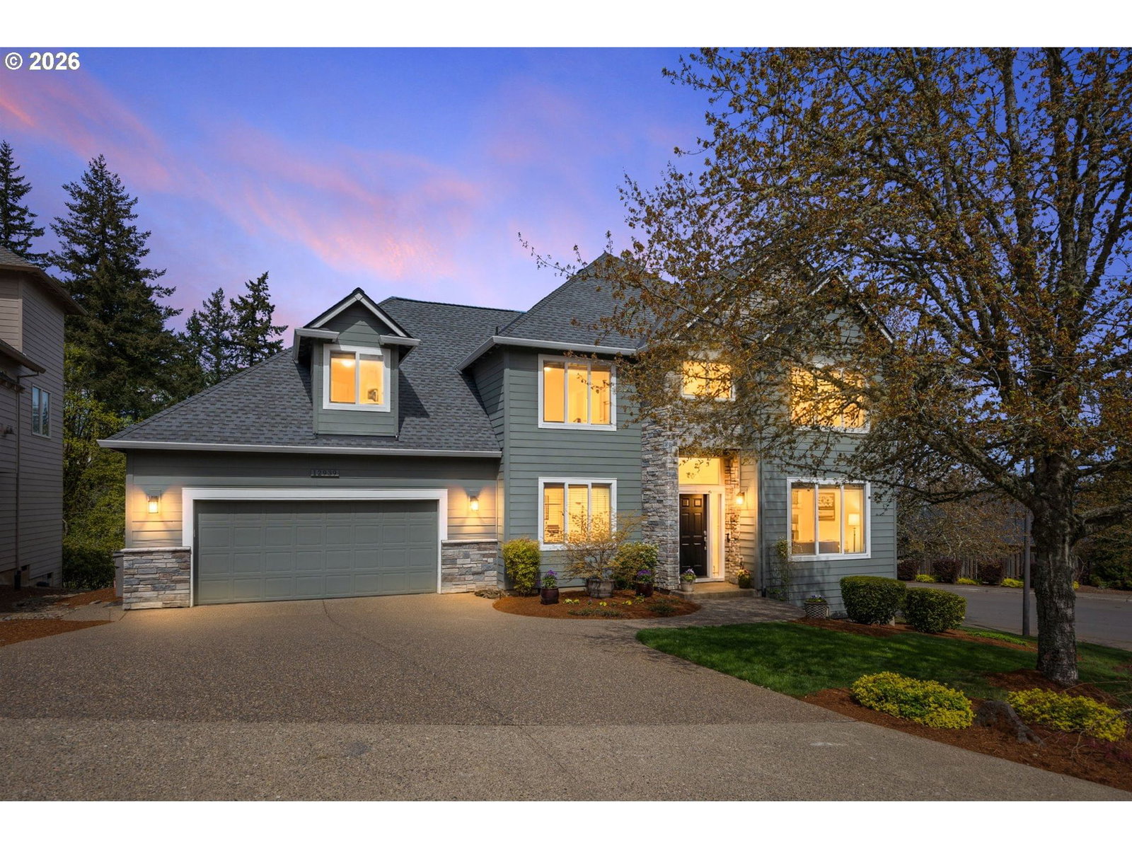 Primary listing photo, 12939 RIDGEFIELD LN, Portland, OR, 97223