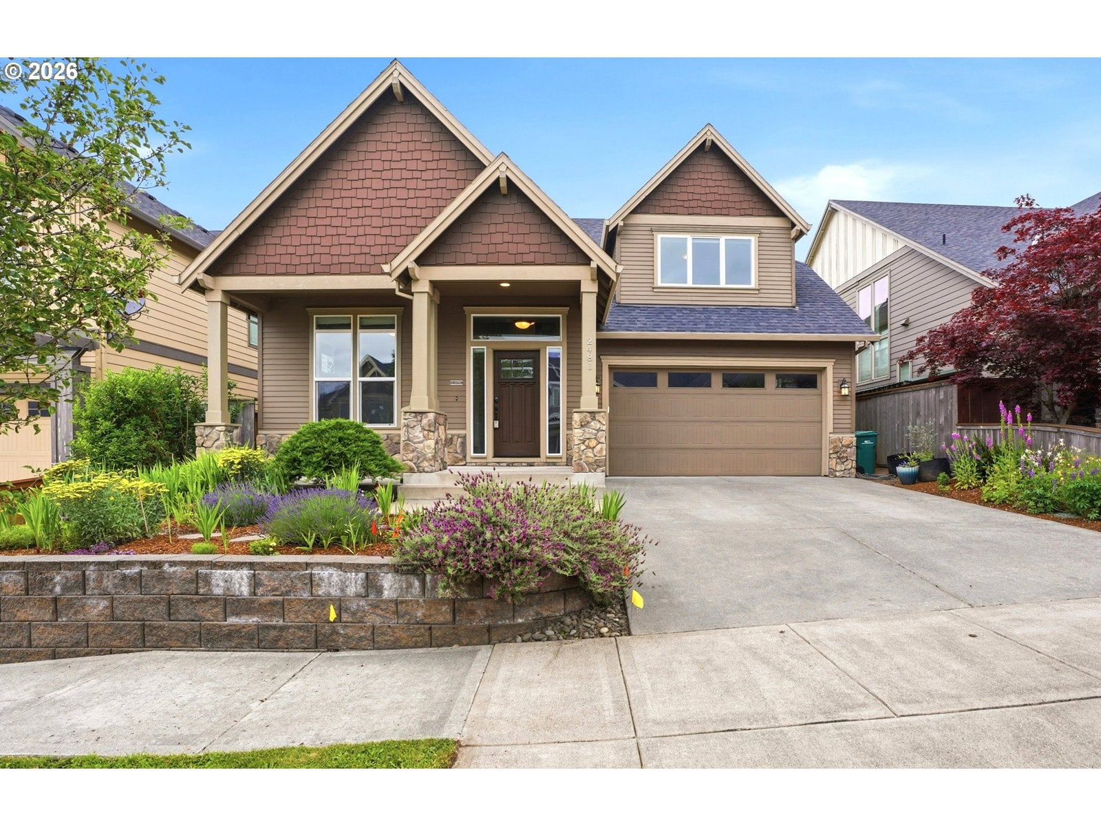 Listing photo 1 of 6