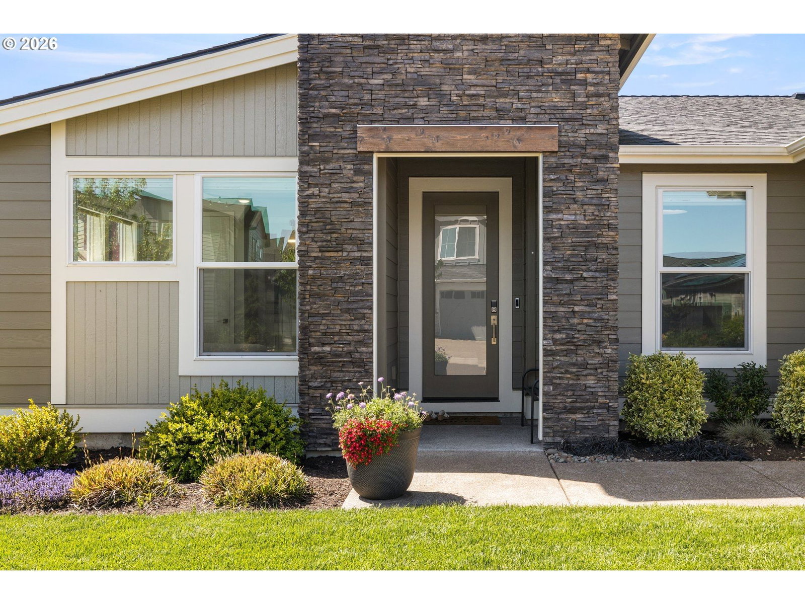 Listing photo 4 of 46, 4379 SE 58TH AVE, Hillsboro, OR, 97123