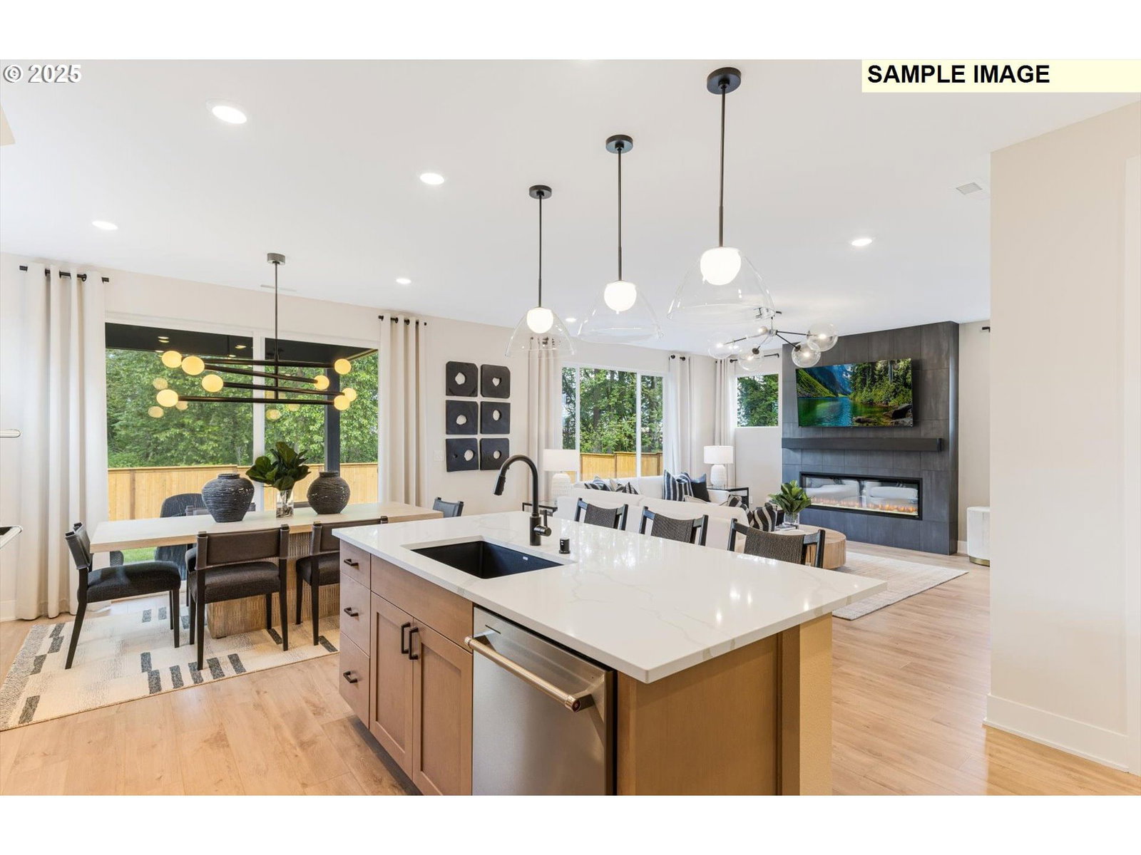 Listing photo 4 of 23, 335 S 87TH AVE, Ridgefield, WA, 98642
