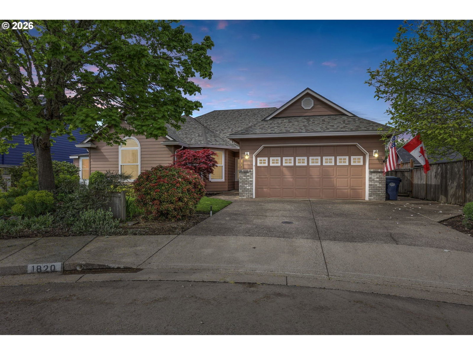 Primary listing photo, 1820 YEW CT, Junction City, OR, 97448