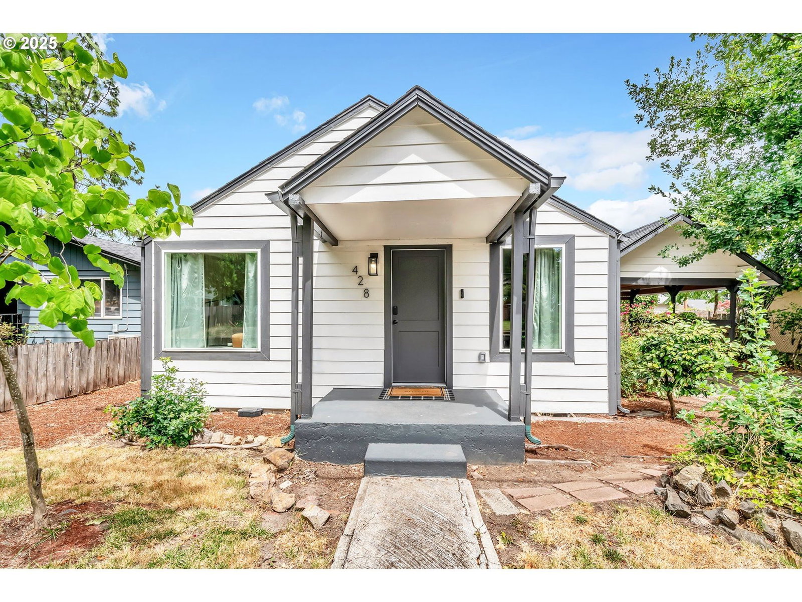 Primary listing photo, 428 W Centennial BLVD, Springfield, OR, 97477