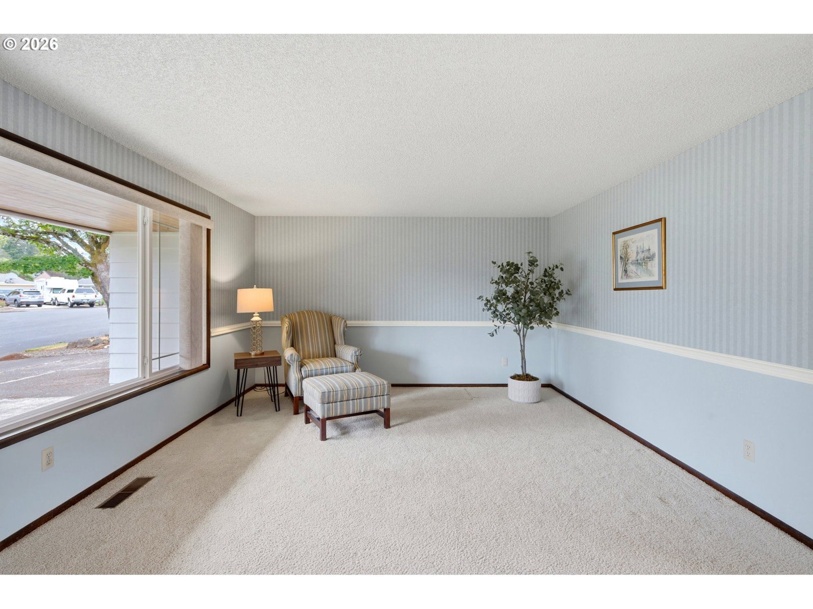Listing photo 5 of 36, 20350 SW MADELINE PL, Beaverton, OR, 97078