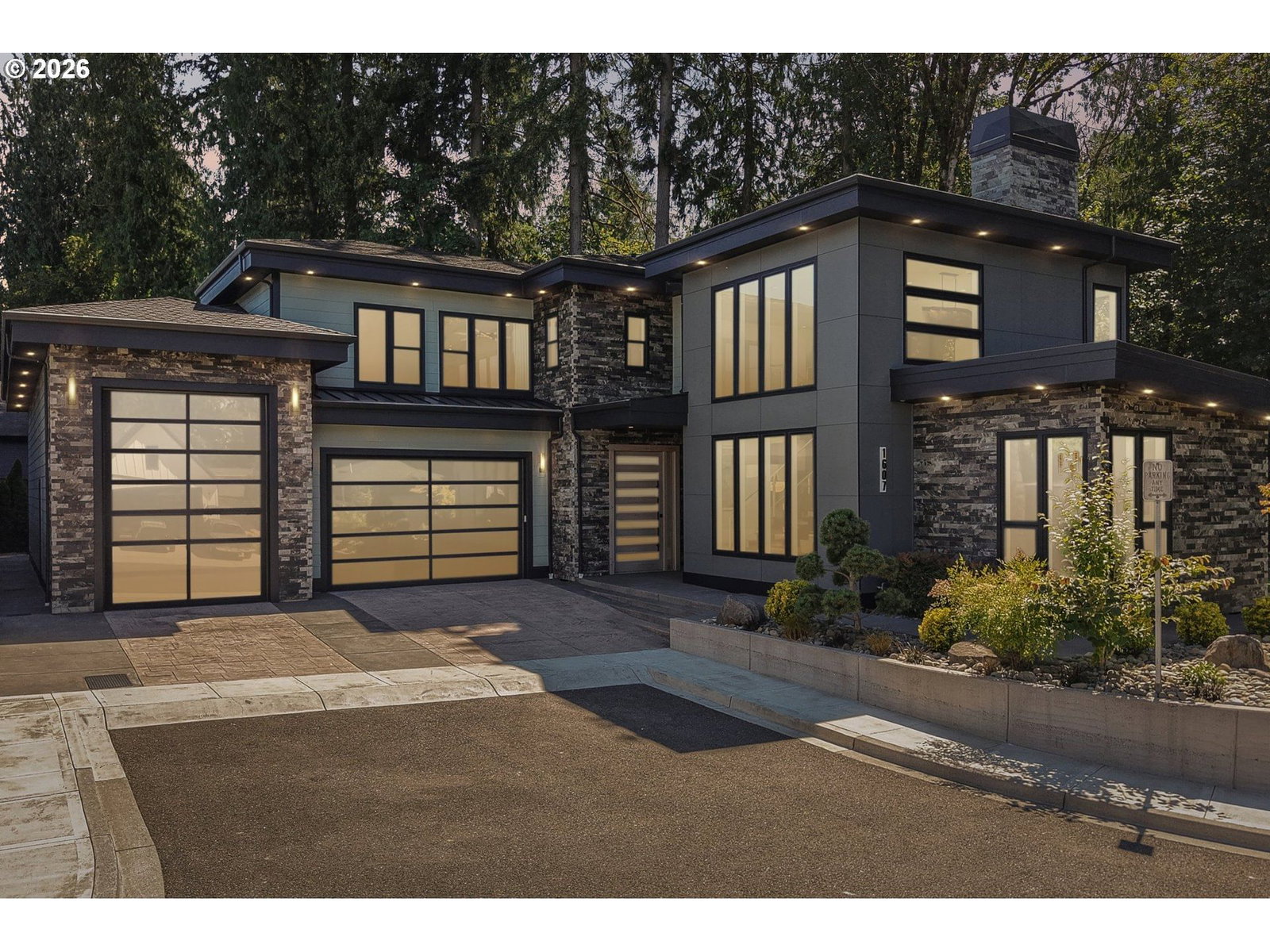 1607 SE 44TH CIR