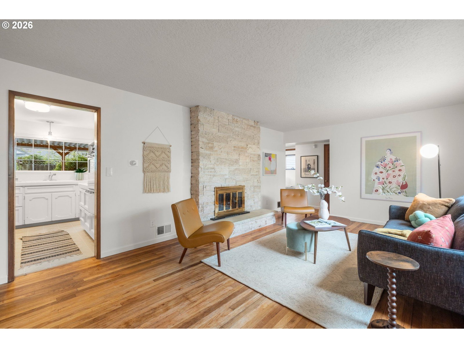 Listing photo 4 of 27, 8516 SE MILL ST, Portland, OR, 97216