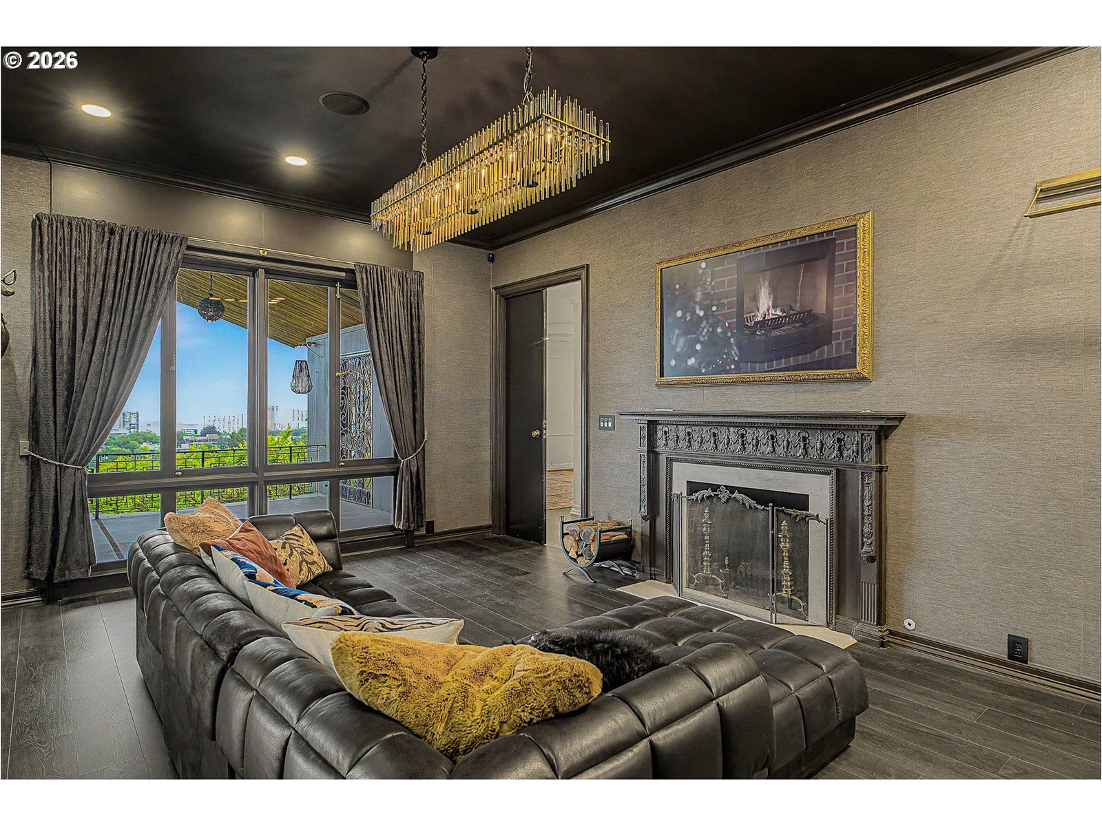 Listing photo 4 of 48, 1636 SW VISTA AVE, Portland, OR, 97201
