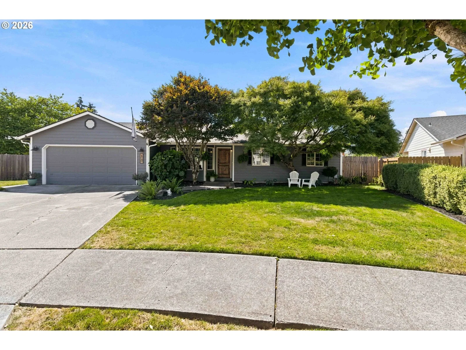 13 W PINE LN
