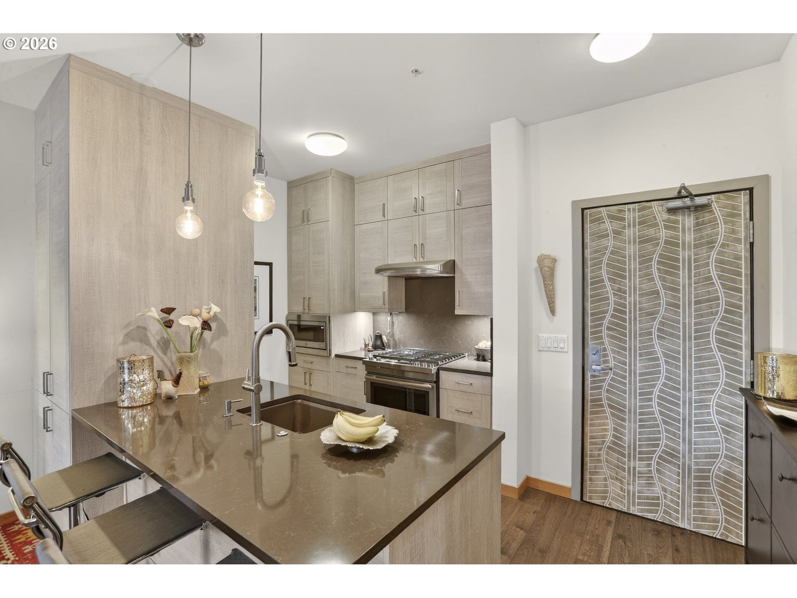 Listing photo 5 of 39, 1133 NW 11TH AVE #413, Portland, OR, 97209