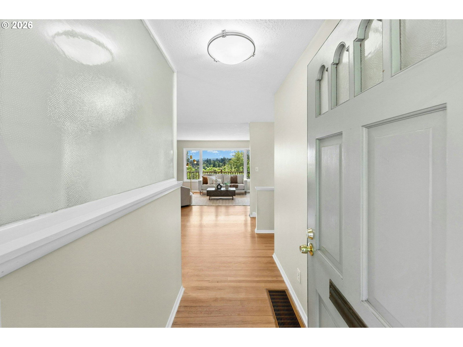 Listing photo 4 of 39, 7202 SW NEVADA TER, Portland, OR, 97219