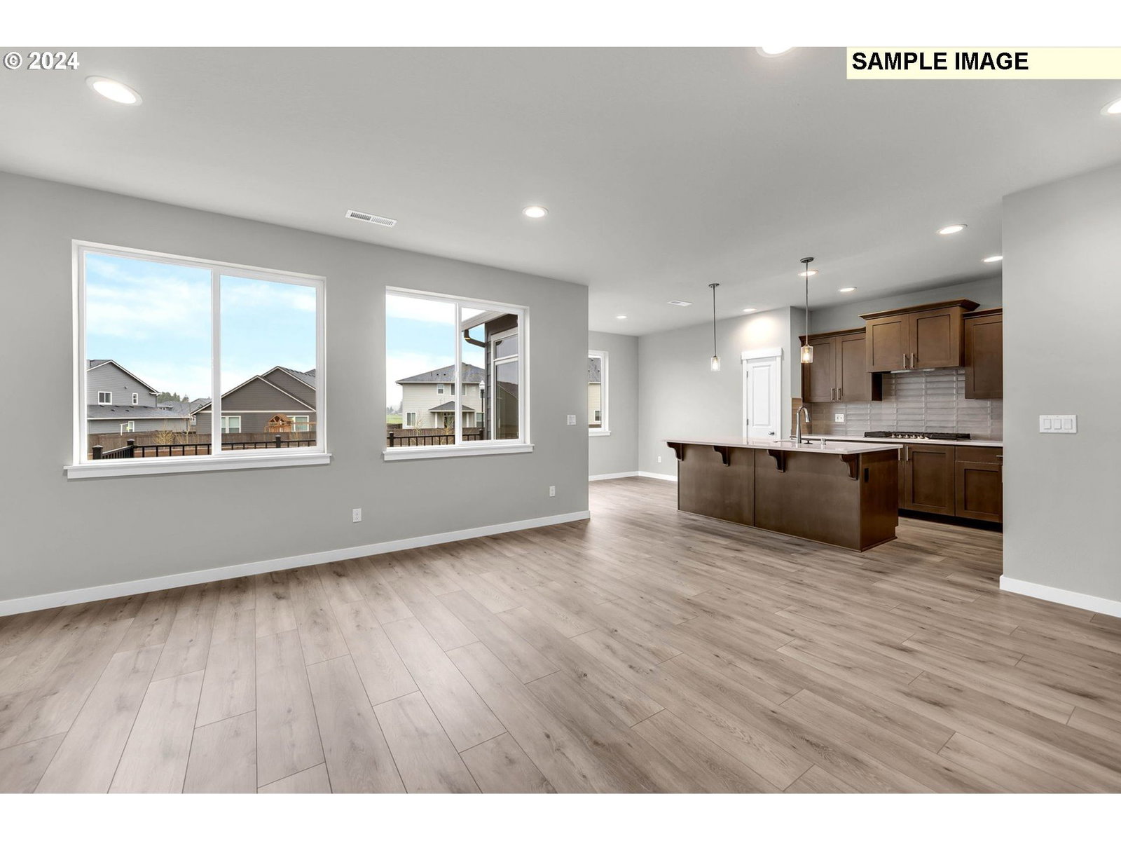Listing photo 5 of 33, 2190 NE Singer LN #255, Estacada, OR, 97023