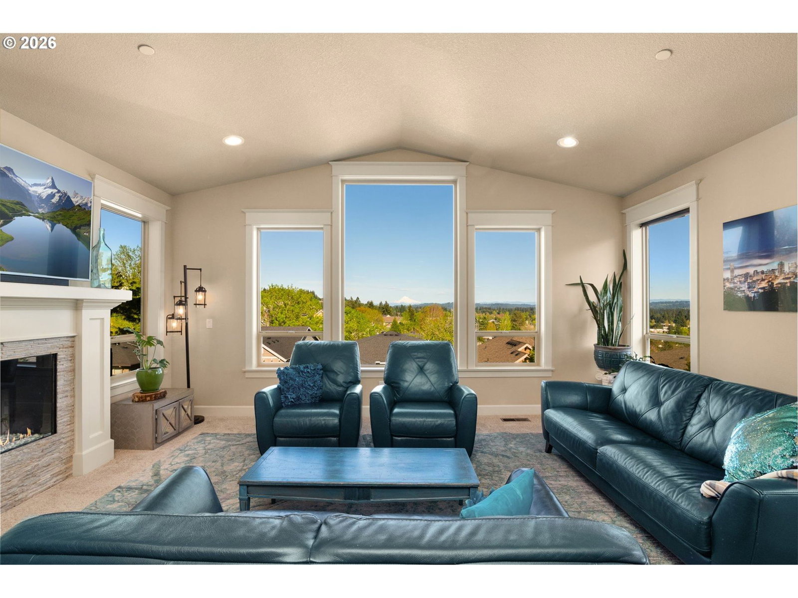 Listing photo 5 of 47, 15394 OAKMONT PL, Portland, OR, 97224