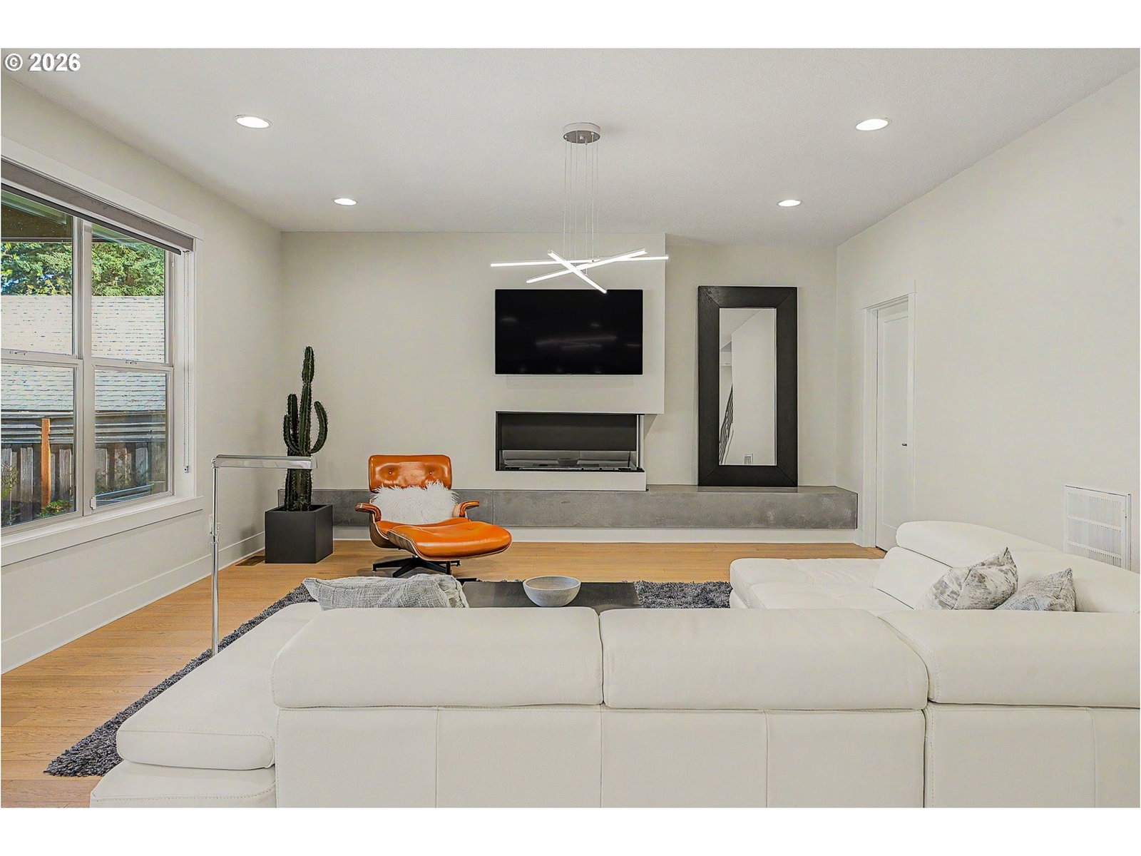 Listing photo 5 of 45, 9621 SW 48TH AVE, Portland, OR, 97219