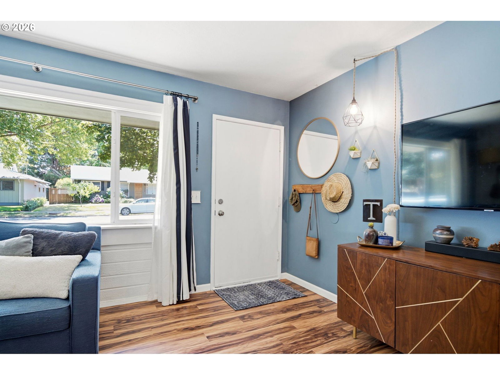 Listing photo 4 of 38, 11555 SW 11TH ST, Beaverton, OR, 97005