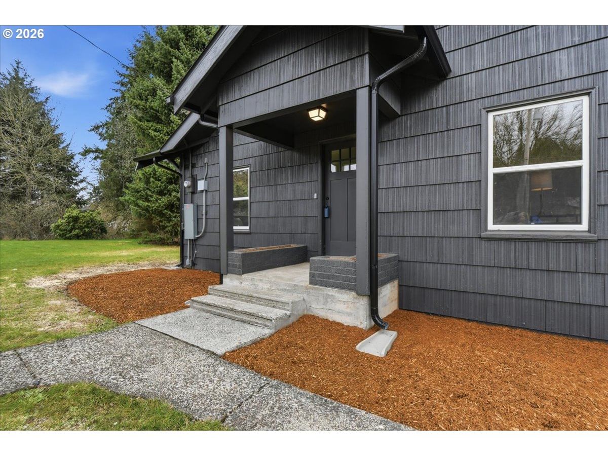 Listing photo 5 of 47, 1313 HINING RD, Winlock, WA, 98596