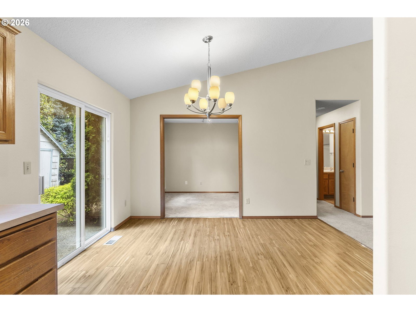Listing photo 5 of 28, 4140 SE BYBEE BLVD, Portland, OR, 97202