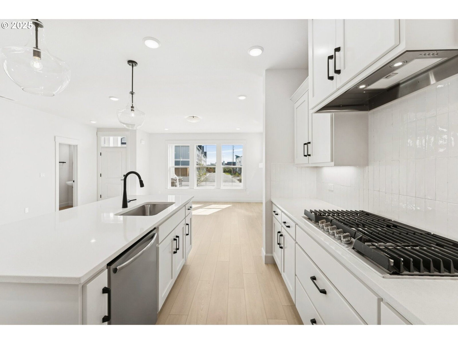 Listing photo 5 of 12, 3487 SE 86th AVE, Hillsboro, OR, 97123