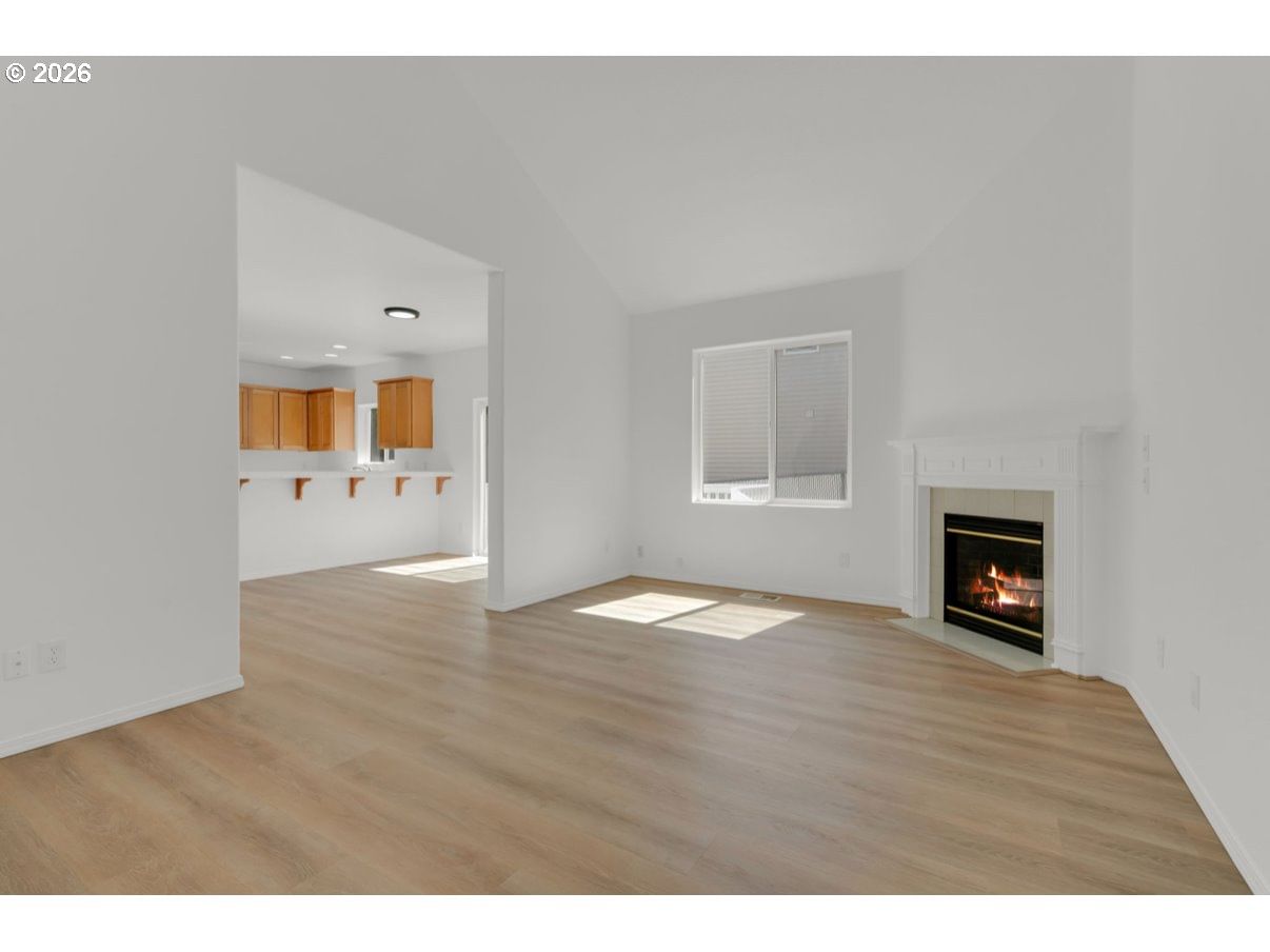 Listing photo 4 of 31, 19790 SW MARLIN DR, Beaverton, OR, 97007