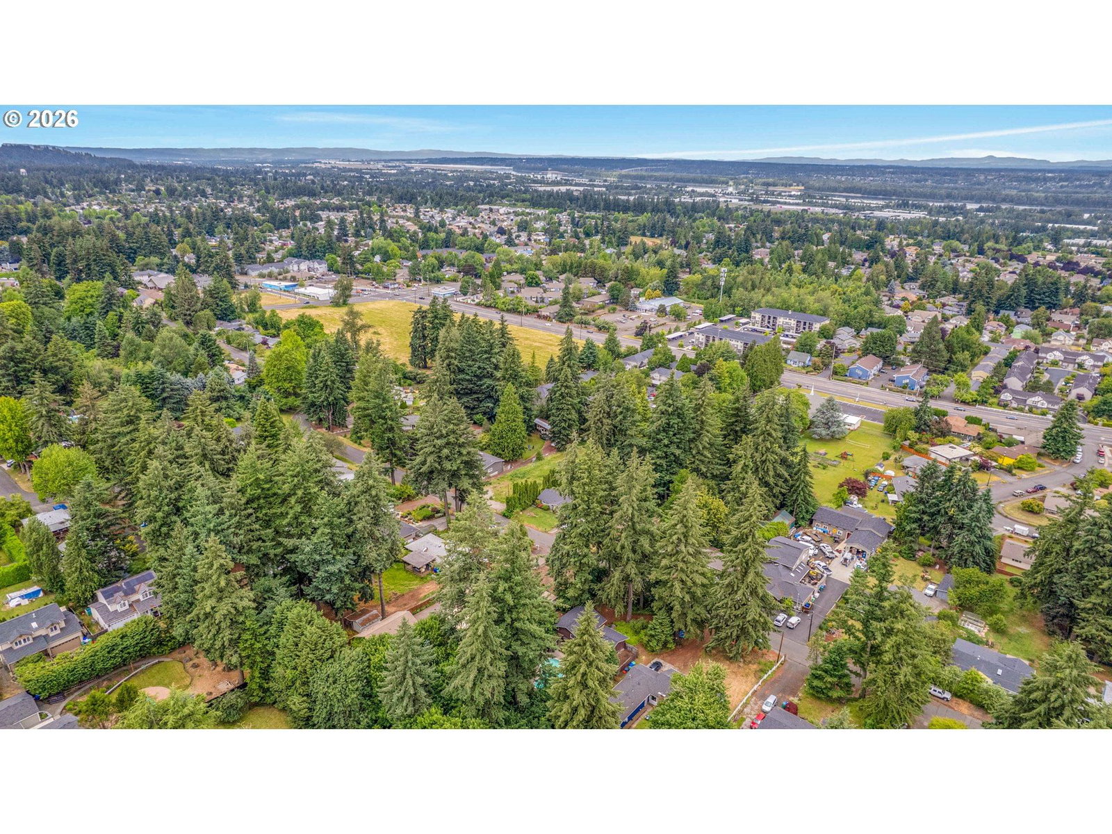 Listing photo 5 of 42, 16714 NE WASCO ST, Portland, OR, 97230