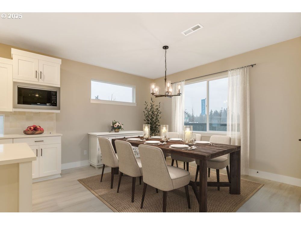 Listing photo 5 of 10, 4605 S ARWANA LN, Ridgefield, WA, 98642