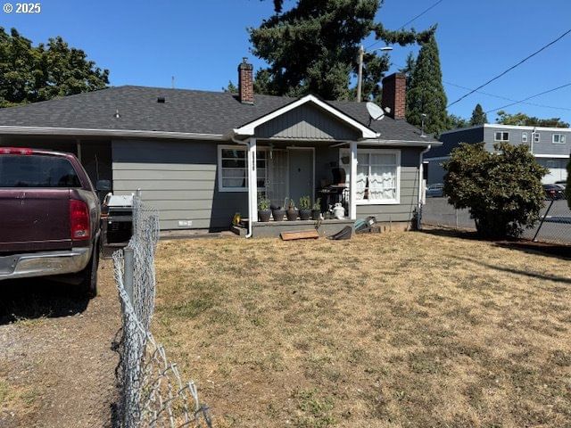 Listing photo 4 of 28, 15725 SE STARK ST, Portland, OR, 97233
