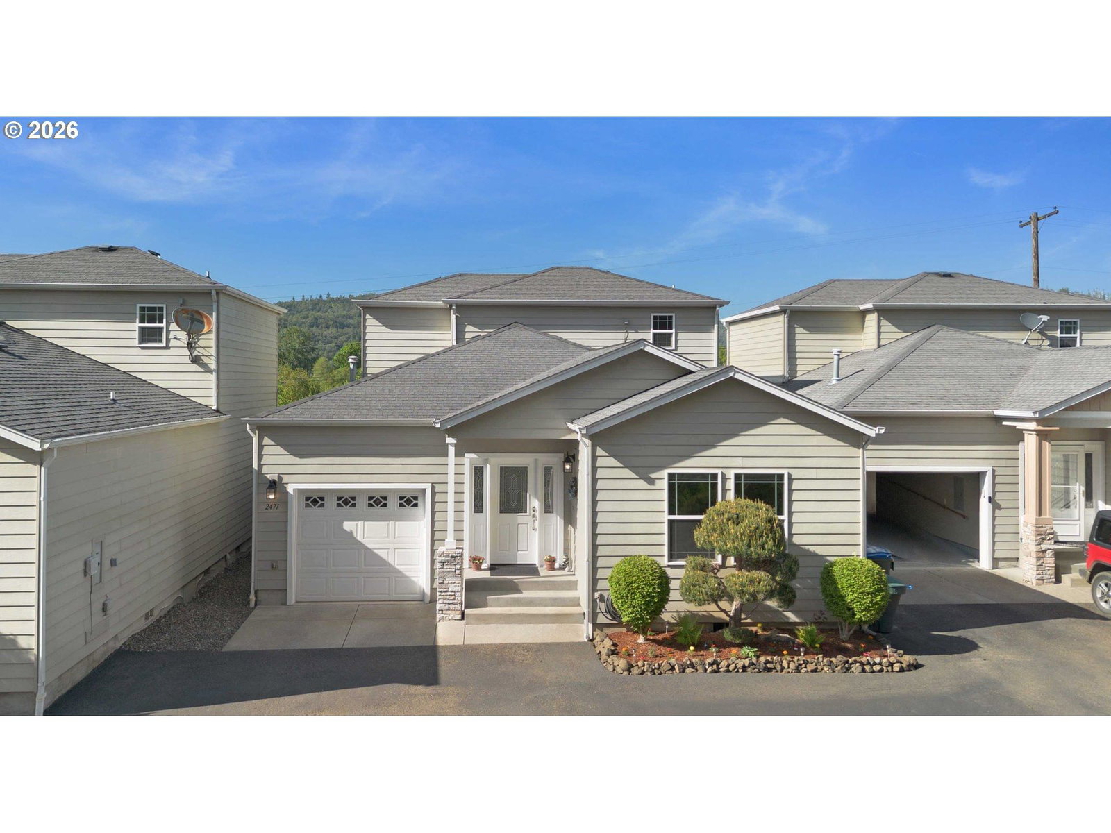 Listing photo 4 of 39, 2471 SE WALDON AVE, Roseburg, OR, 97470