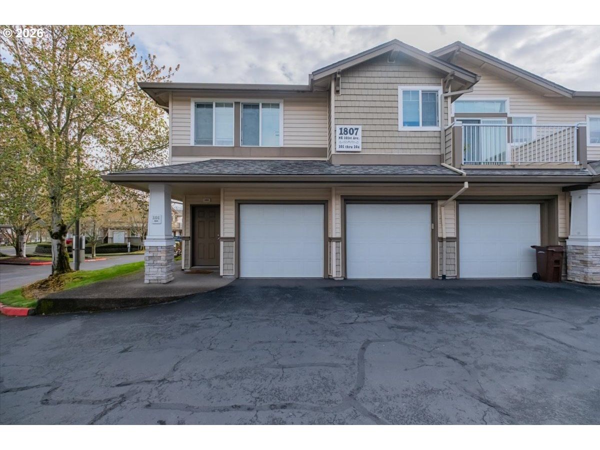 Listing photo 4 of 45, 1807 NE 101ST AVE #101, Hillsboro, OR, 97006