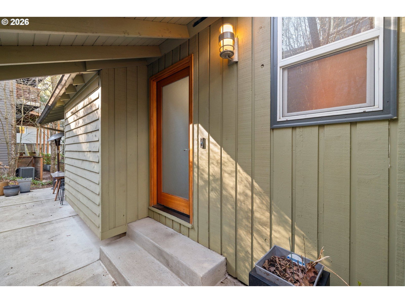 Listing photo 4 of 34, 2831 NE ROCKY BUTTE RD, Portland, OR, 97220