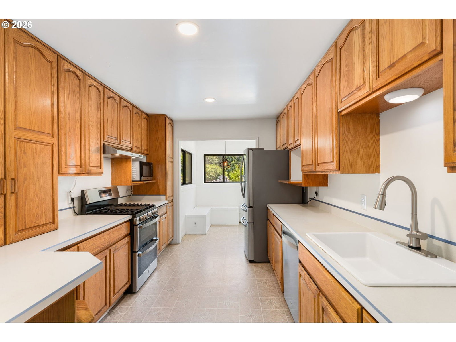 Listing photo 5 of 43, 13020 NW GERMANTOWN RD, Portland, OR, 97231