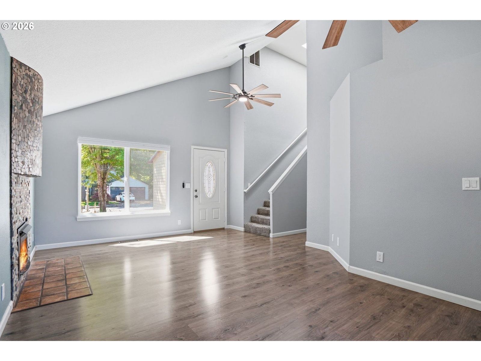 Listing photo 4 of 32, 17733 SW POINTE FOREST CT, Beaverton, OR, 97003