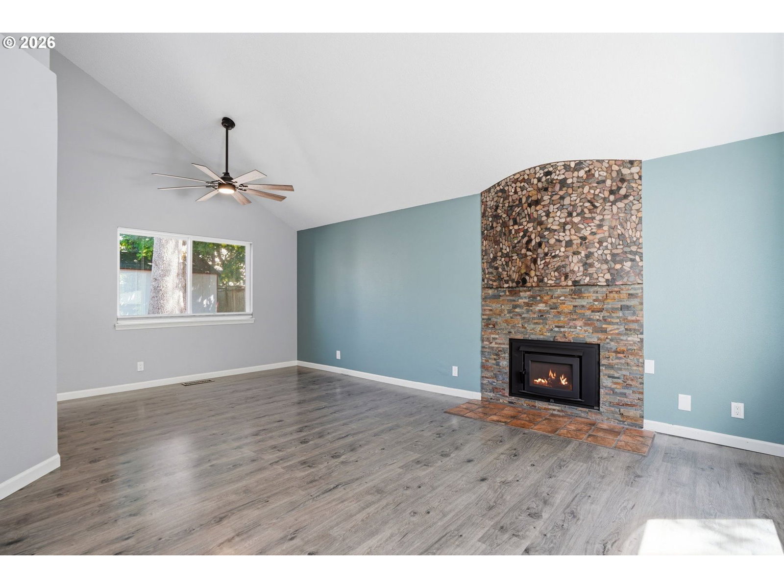 Listing photo 5 of 32, 17733 SW POINTE FOREST CT, Beaverton, OR, 97003