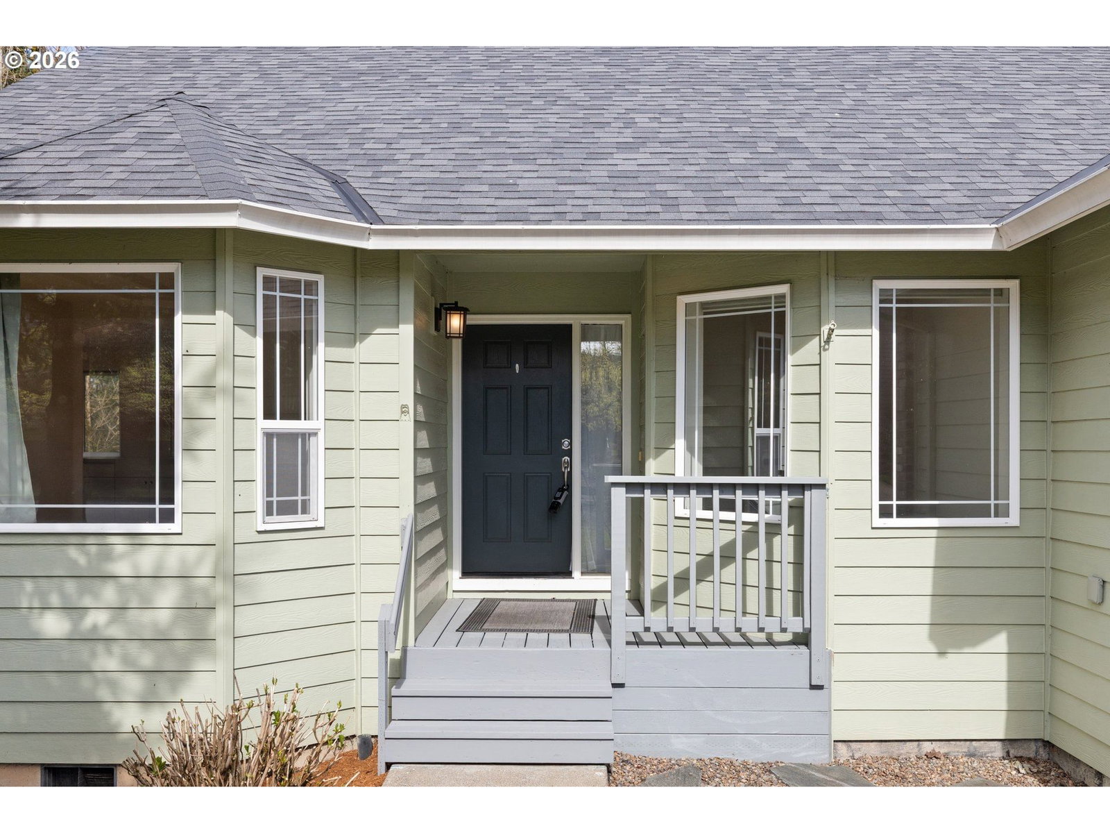 Listing photo 4 of 48, 18029 CHICKAREE DR, Oregon City, OR, 97045