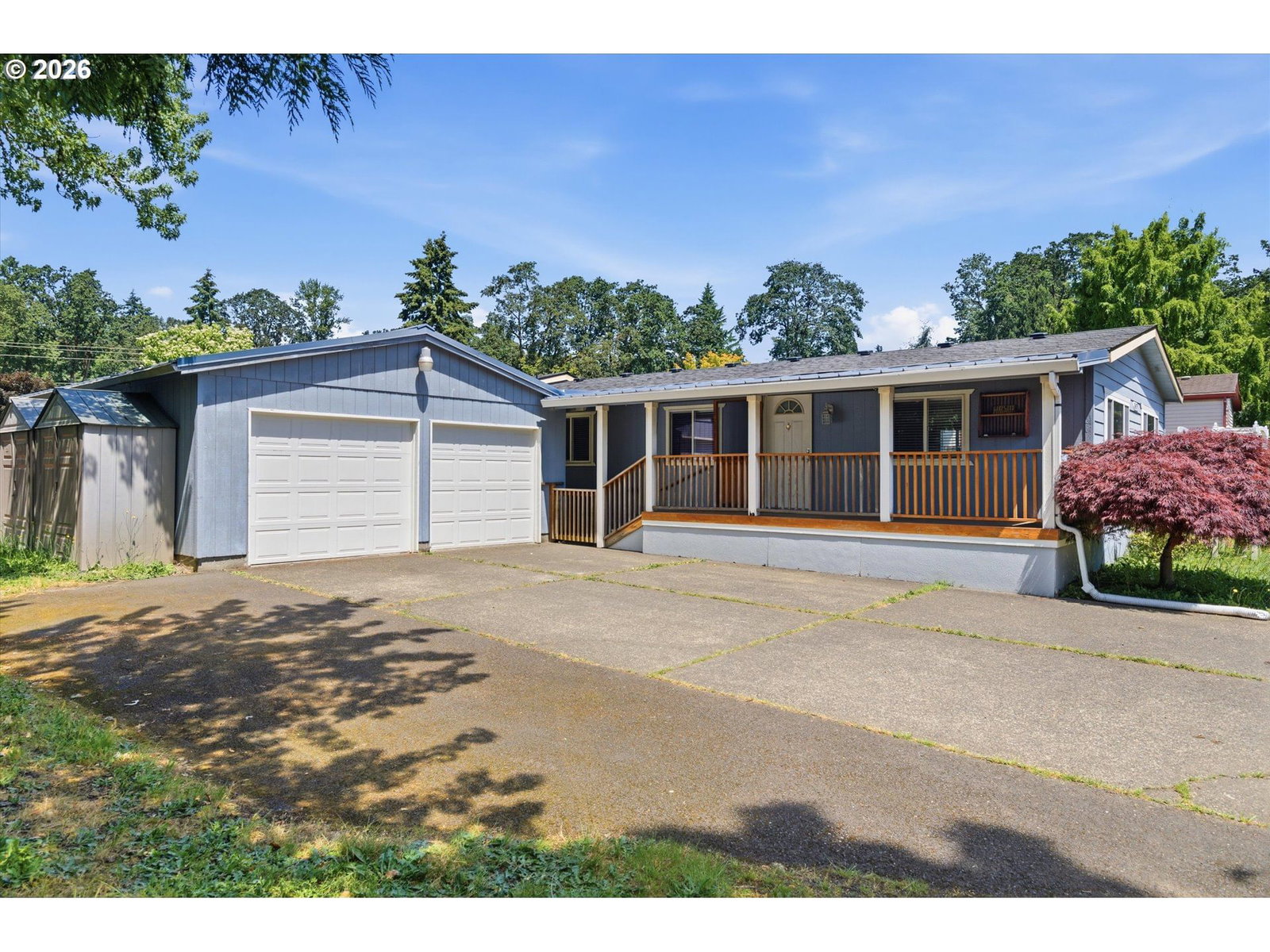 Listing photo 1 of 6
