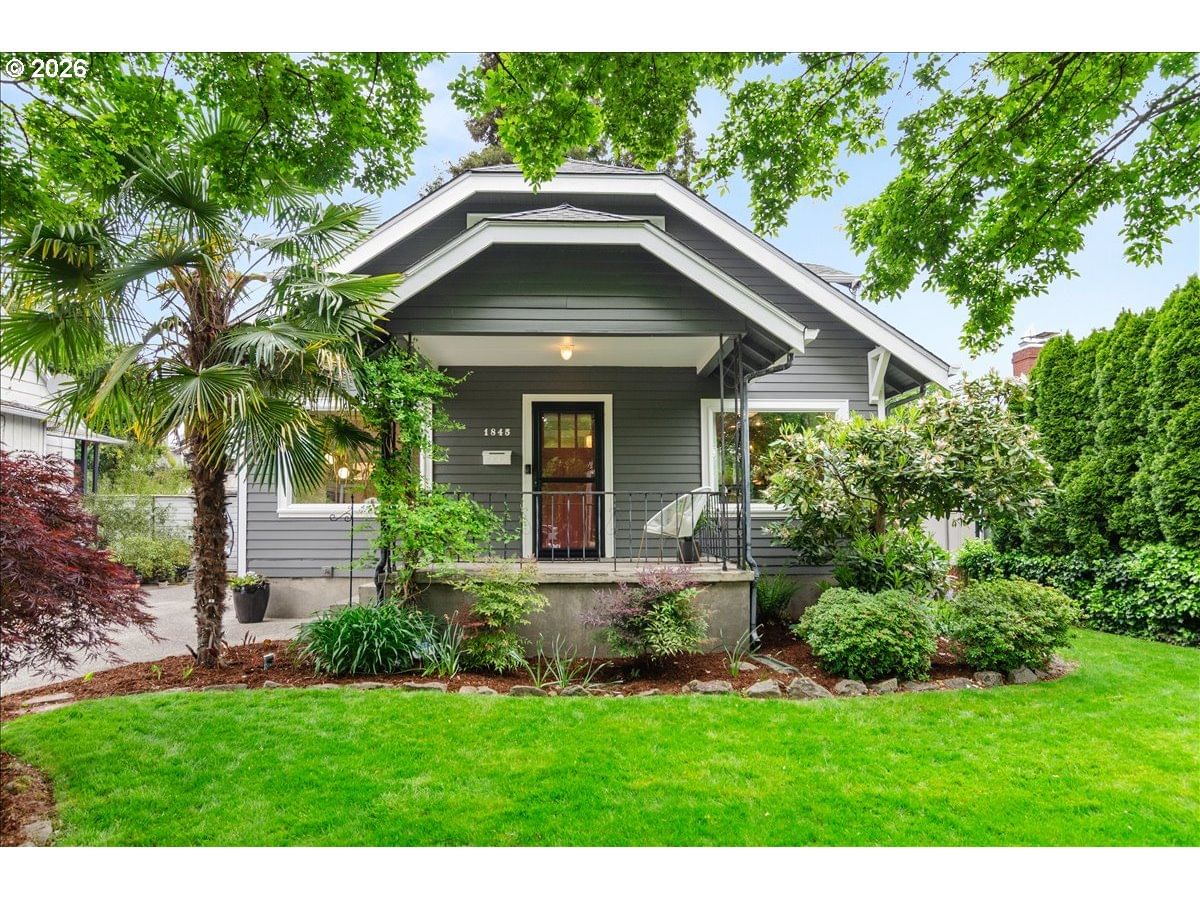 Primary listing photo, 1845 REEDWAY ST, Portland, OR, 97202