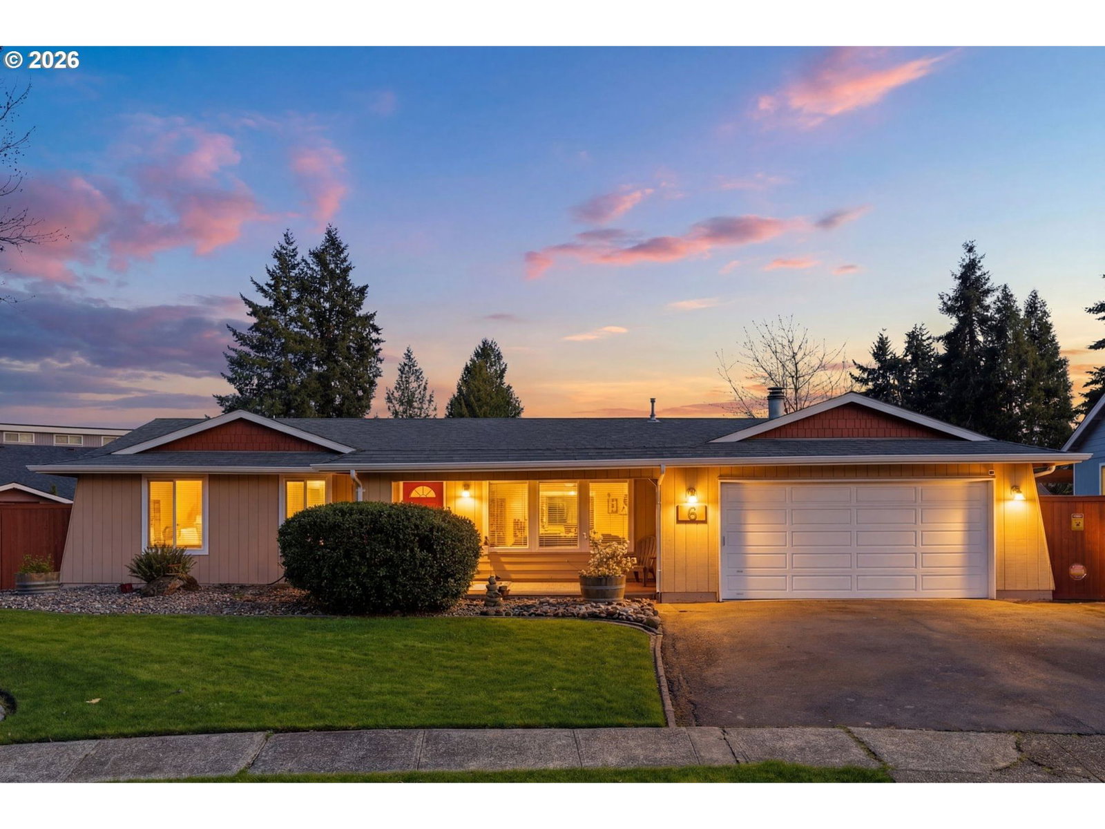 Primary listing photo, 6 DOVE ST, Longview, WA, 98632