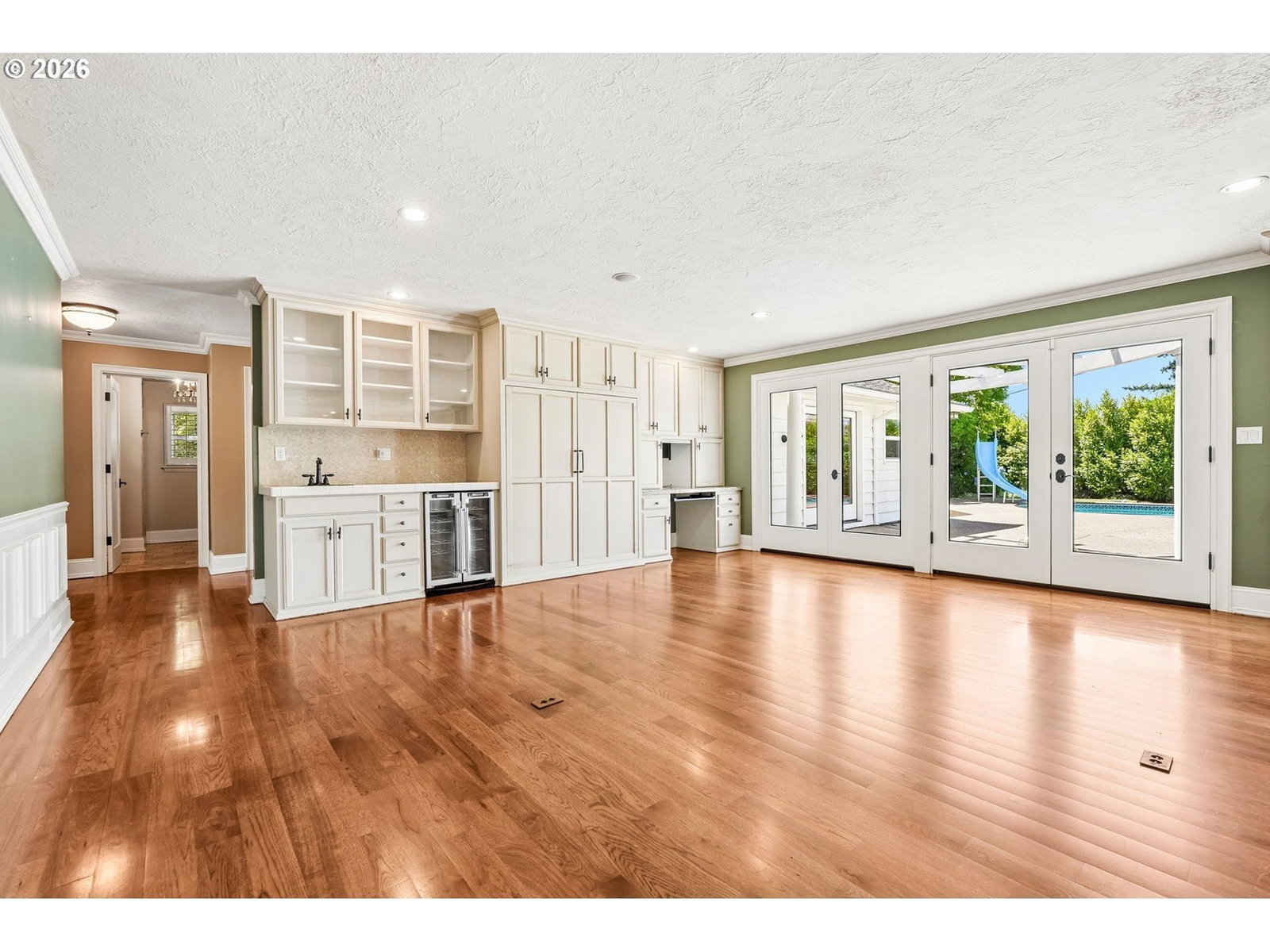 Listing photo 5 of 48, 7720 SW MONTCLAIR DR, Portland, OR, 97225