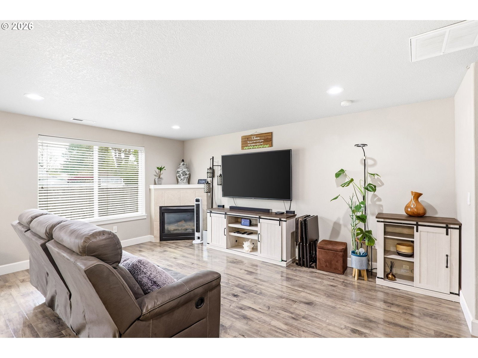 Listing photo 4 of 19, 17383 SW VINCENT ST, Beaverton, OR, 97078