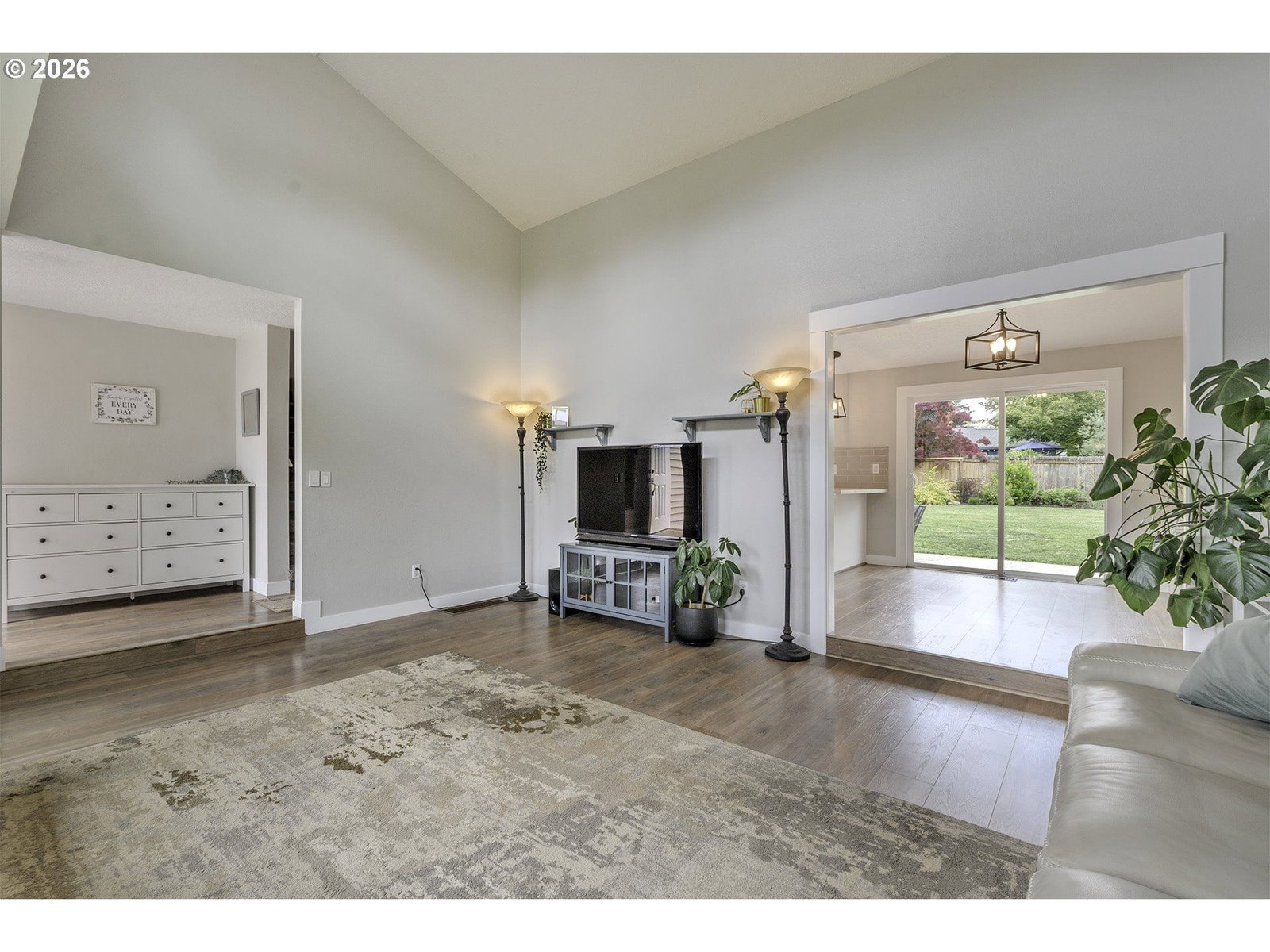 Listing photo 5 of 33, 2457 SE WILLOW DR, Hillsboro, OR, 97123