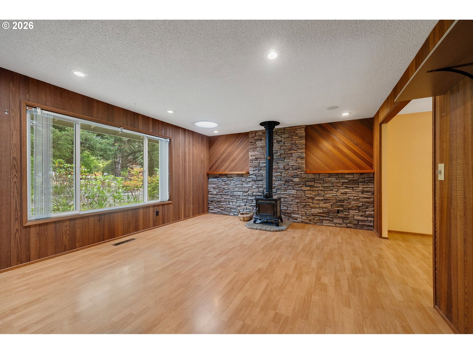 Listing photo 5 of 35, 17005 SOUTHPOINT DR, Nehalem, OR, 97131