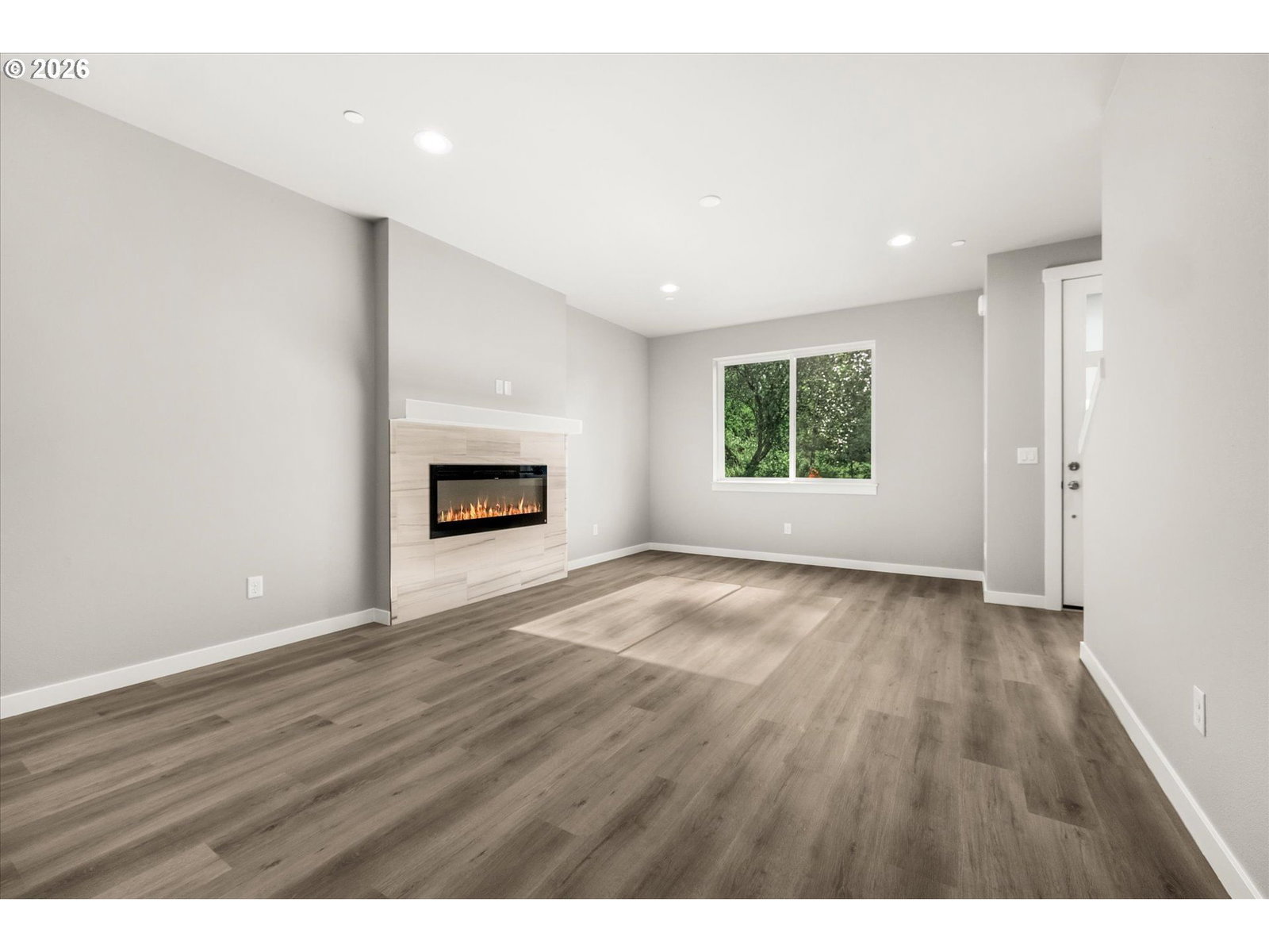 Listing photo 4 of 13, 165 NW MAWRCREST AVE, Gresham, OR, 97030