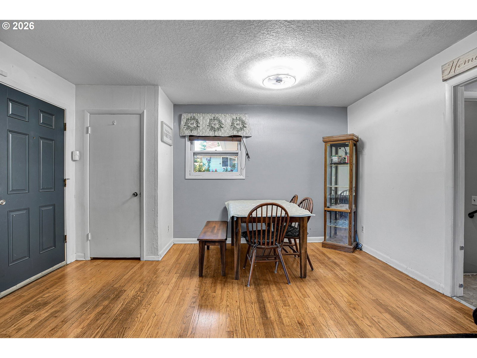 Listing photo 5 of 29, 2918 SE 143RD AVE, Portland, OR, 97236
