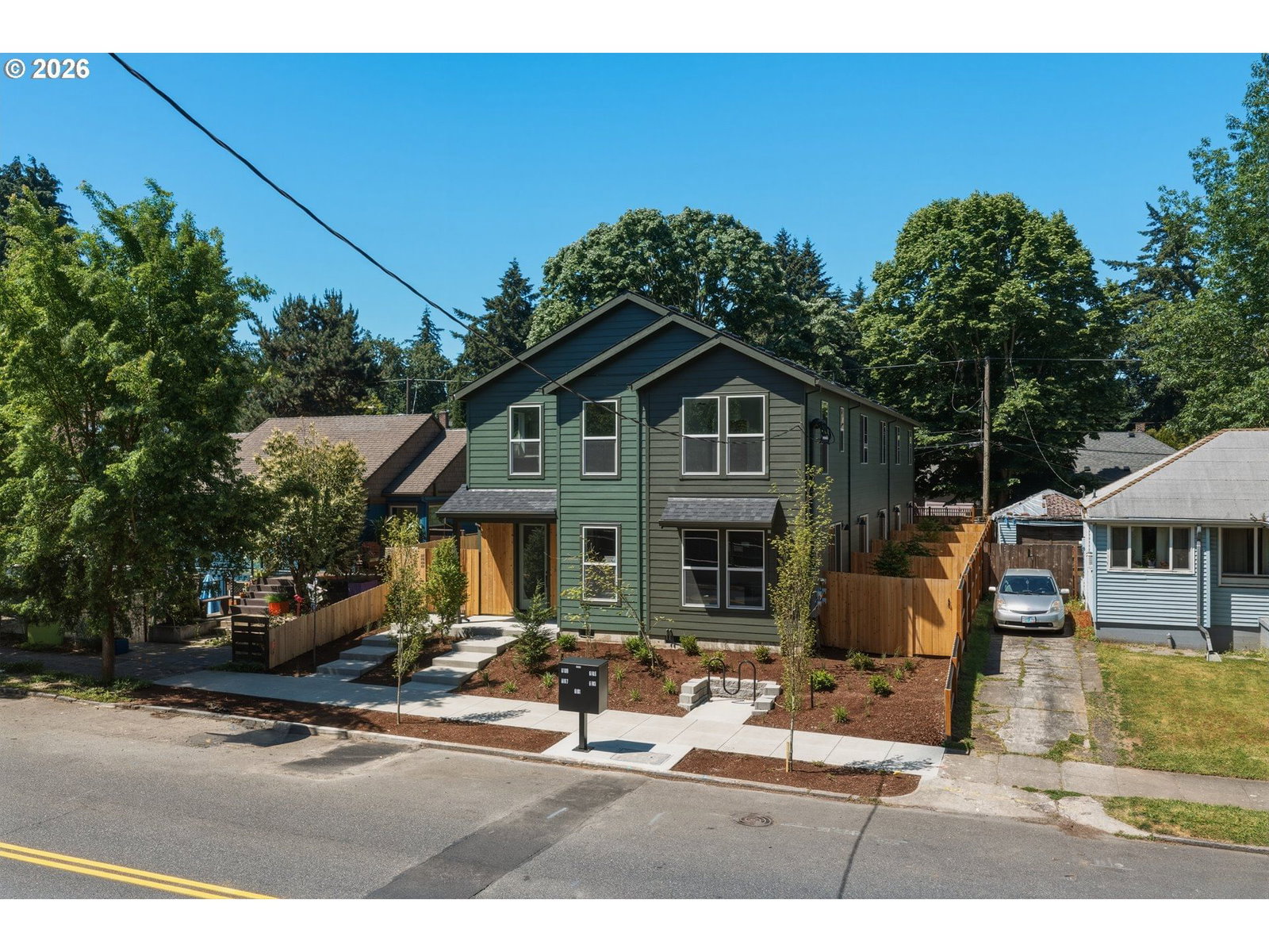 6185 N Albina AVE #3