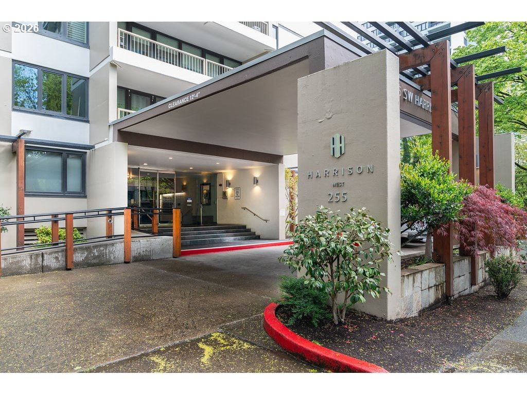 255 SW HARRISON ST #5H
