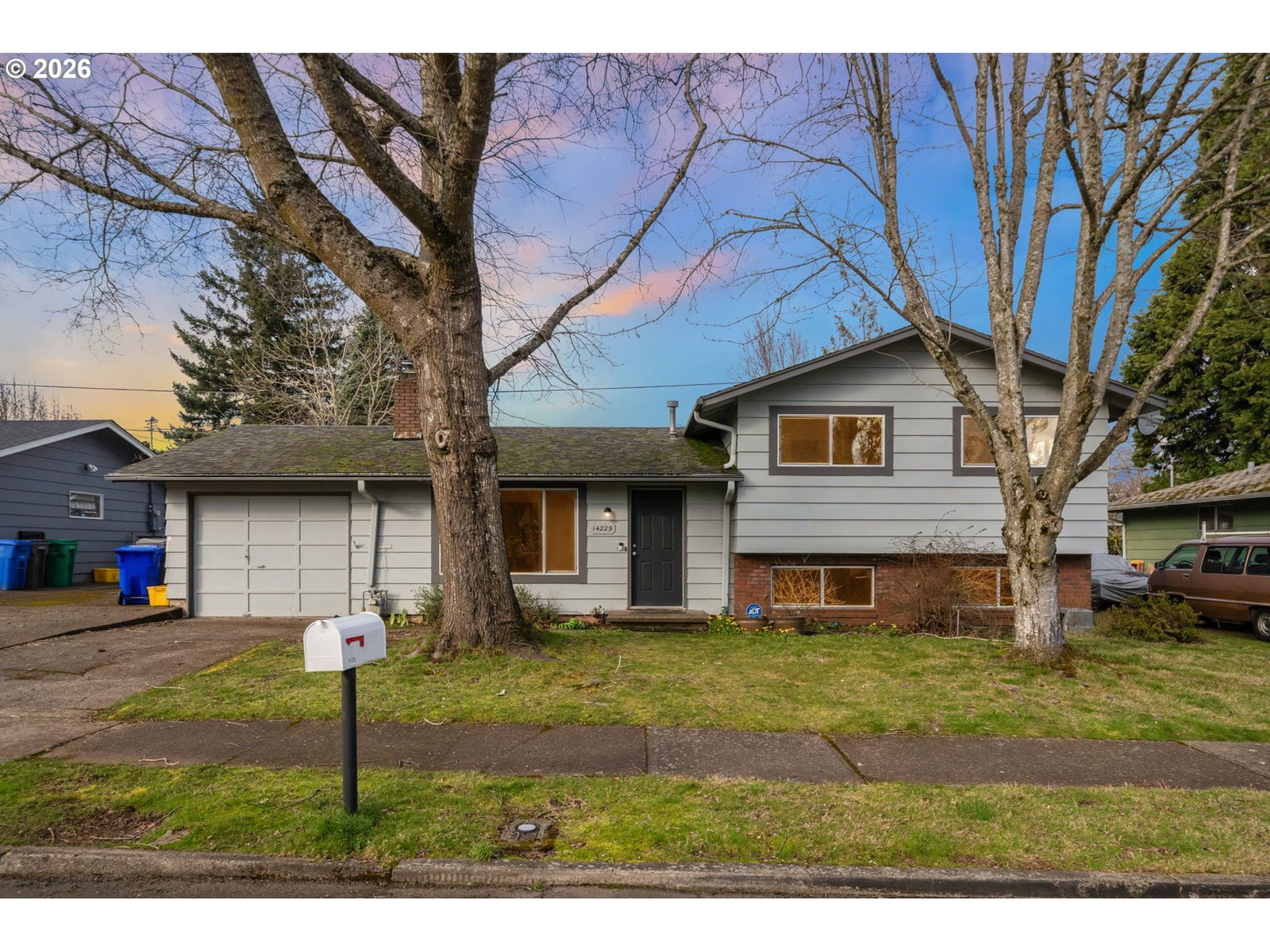 Primary listing photo, 14229 SE TAYLOR CT, Portland, OR, 97233